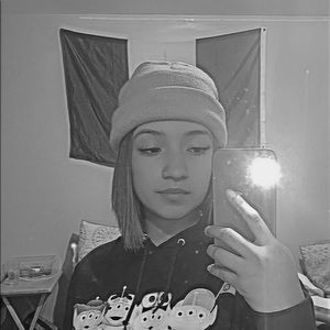 Meet your Posher, Tiffany